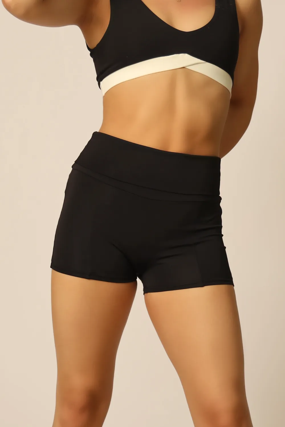 13 Hippie Shorts - Black