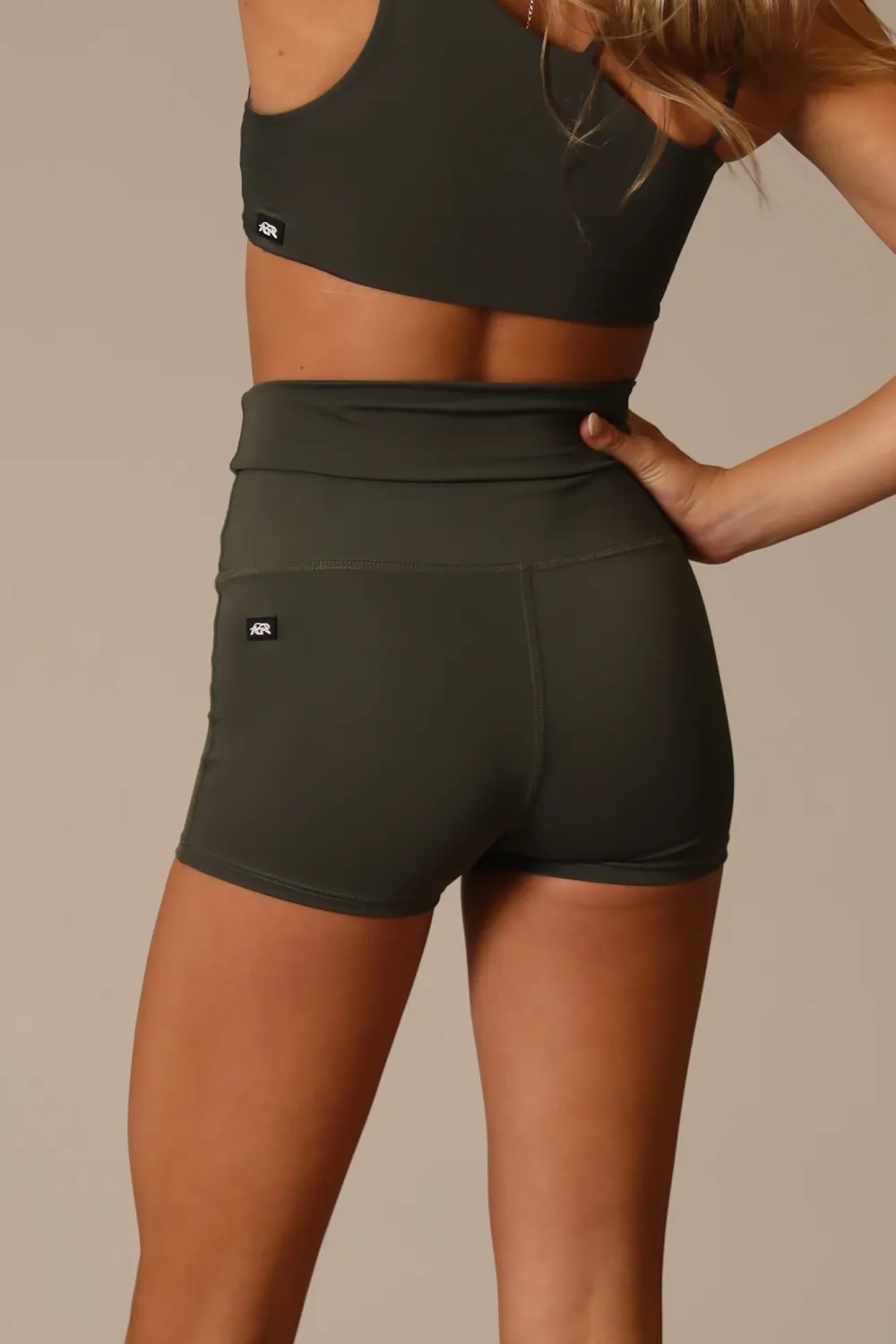 13 Hippie Shorts - Moss