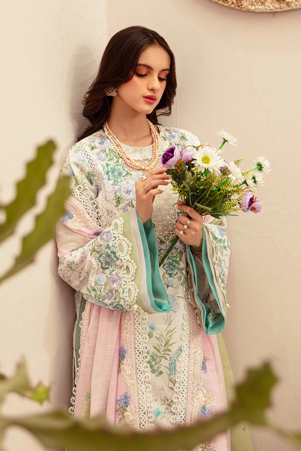 AJR Couture | Alif Affordable Lawn 24 | GLEAM