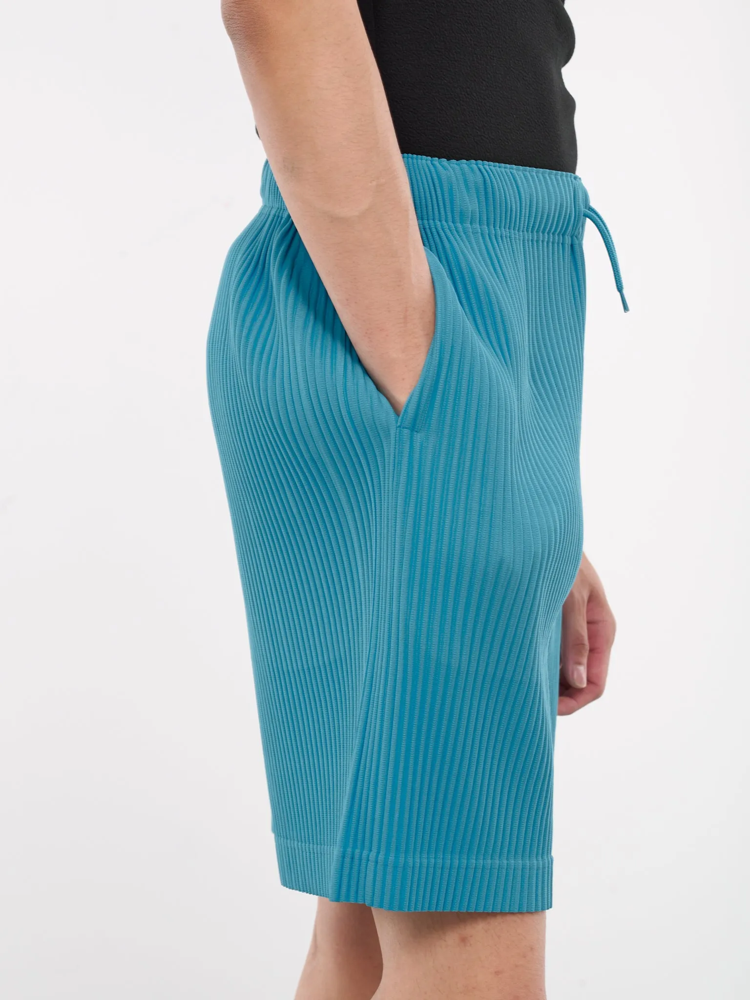 Colorful Pleats Shorts (HP46JF140-74-TURQUOISE-BLUE)