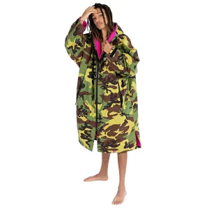 Dryrobe Advance Changing Robe Long Sleeved - Camo/Pink