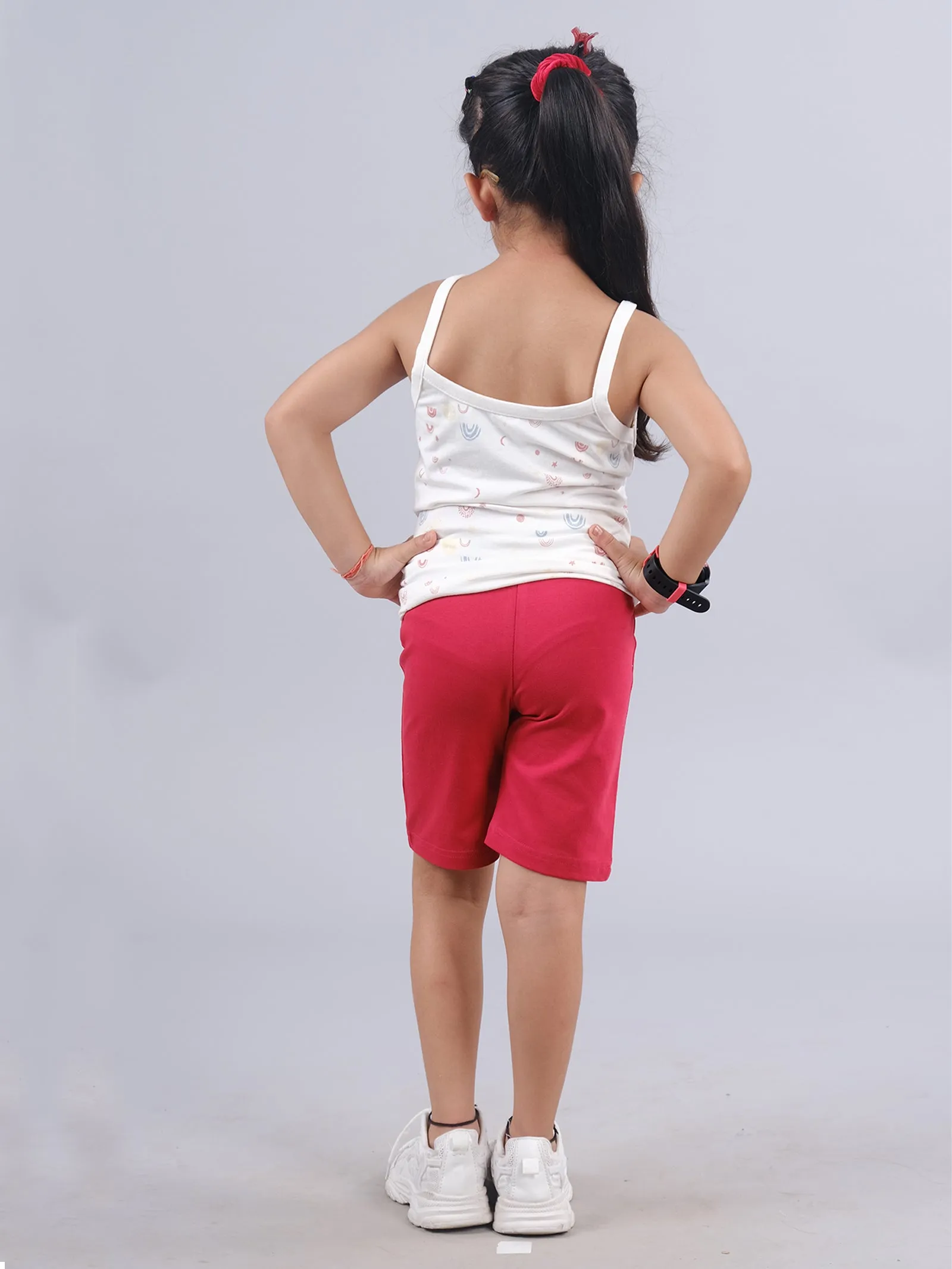 Girls Printed Tank top & Knee Length Cycling Shorts Set