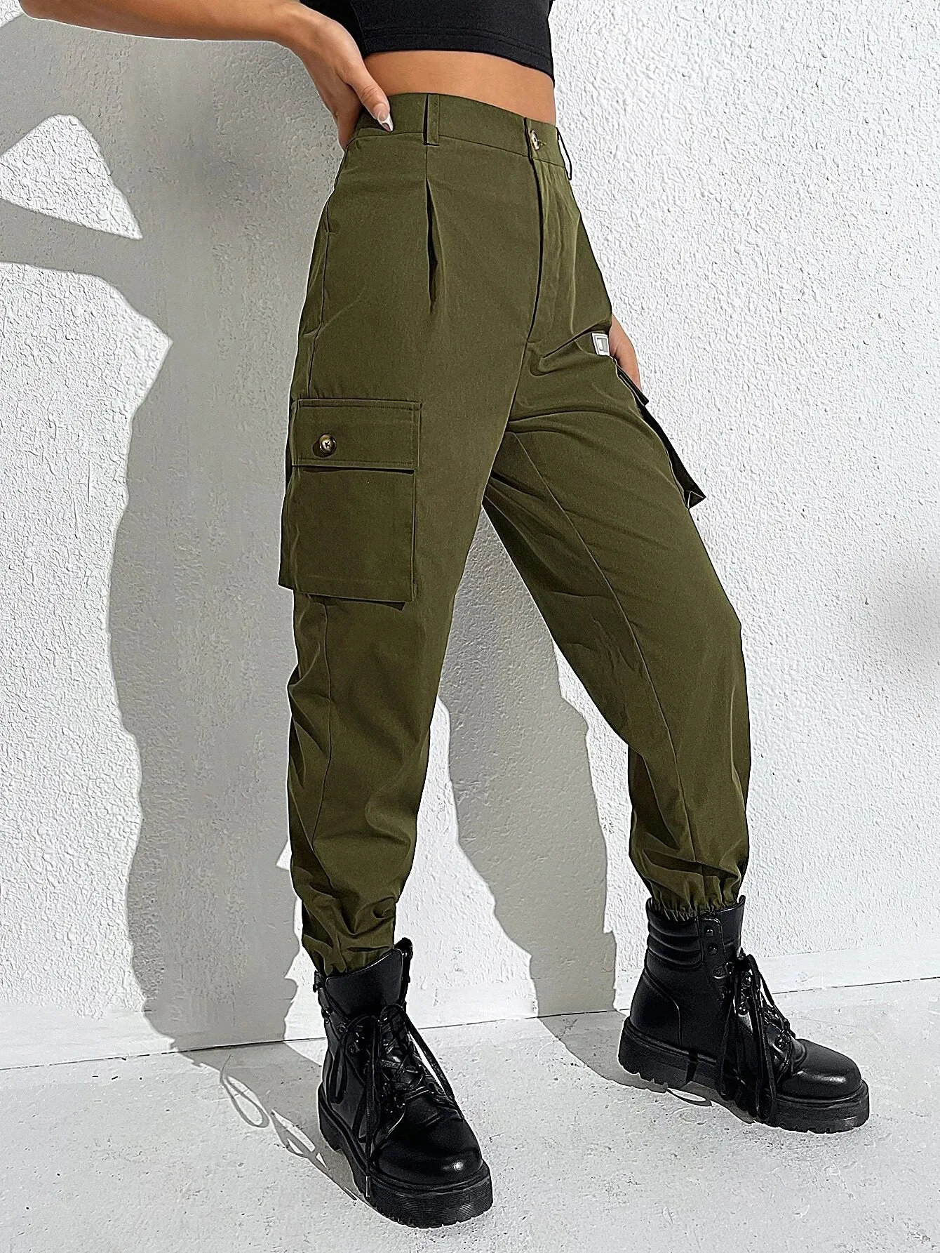 Letter Print Zipper Cargo Pant