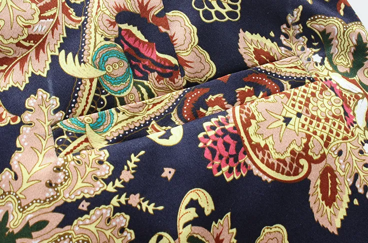 Men's Casual Slim Fit Cotton Vintage Flower Print Shorts