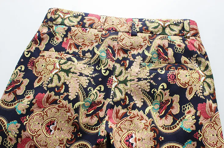 Men's Casual Slim Fit Cotton Vintage Flower Print Shorts