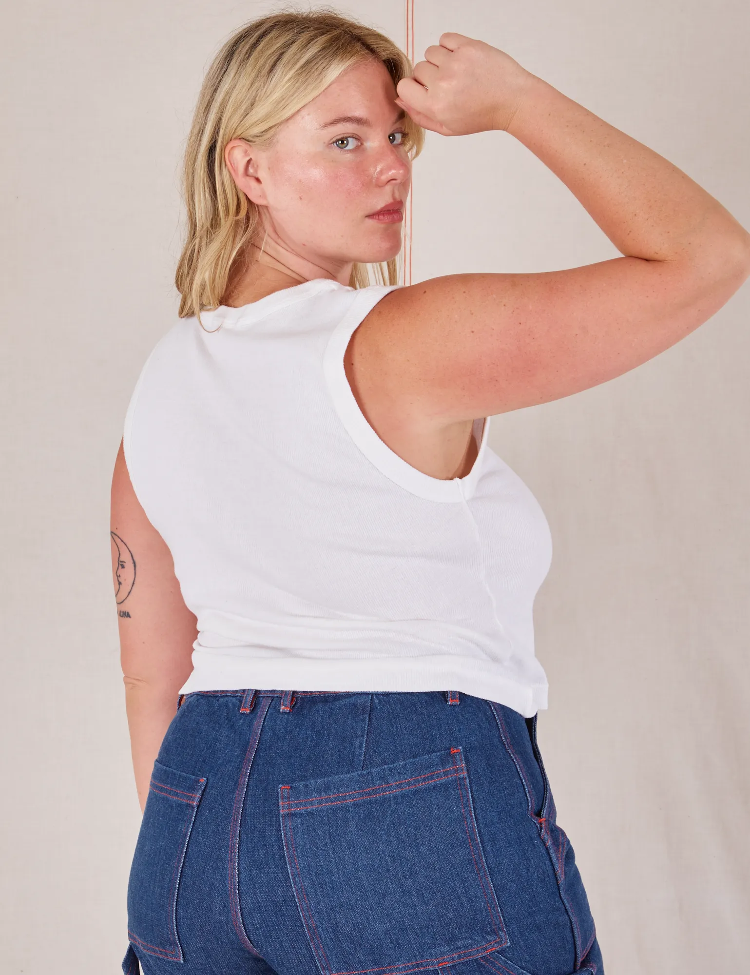 Muscle Tee - Vintage Tee Off-White