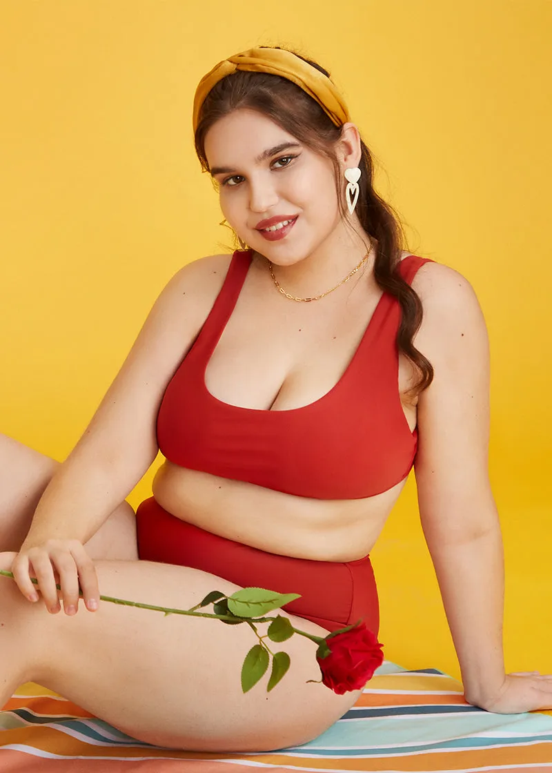 SQUARE-NECK BIKINI SETS