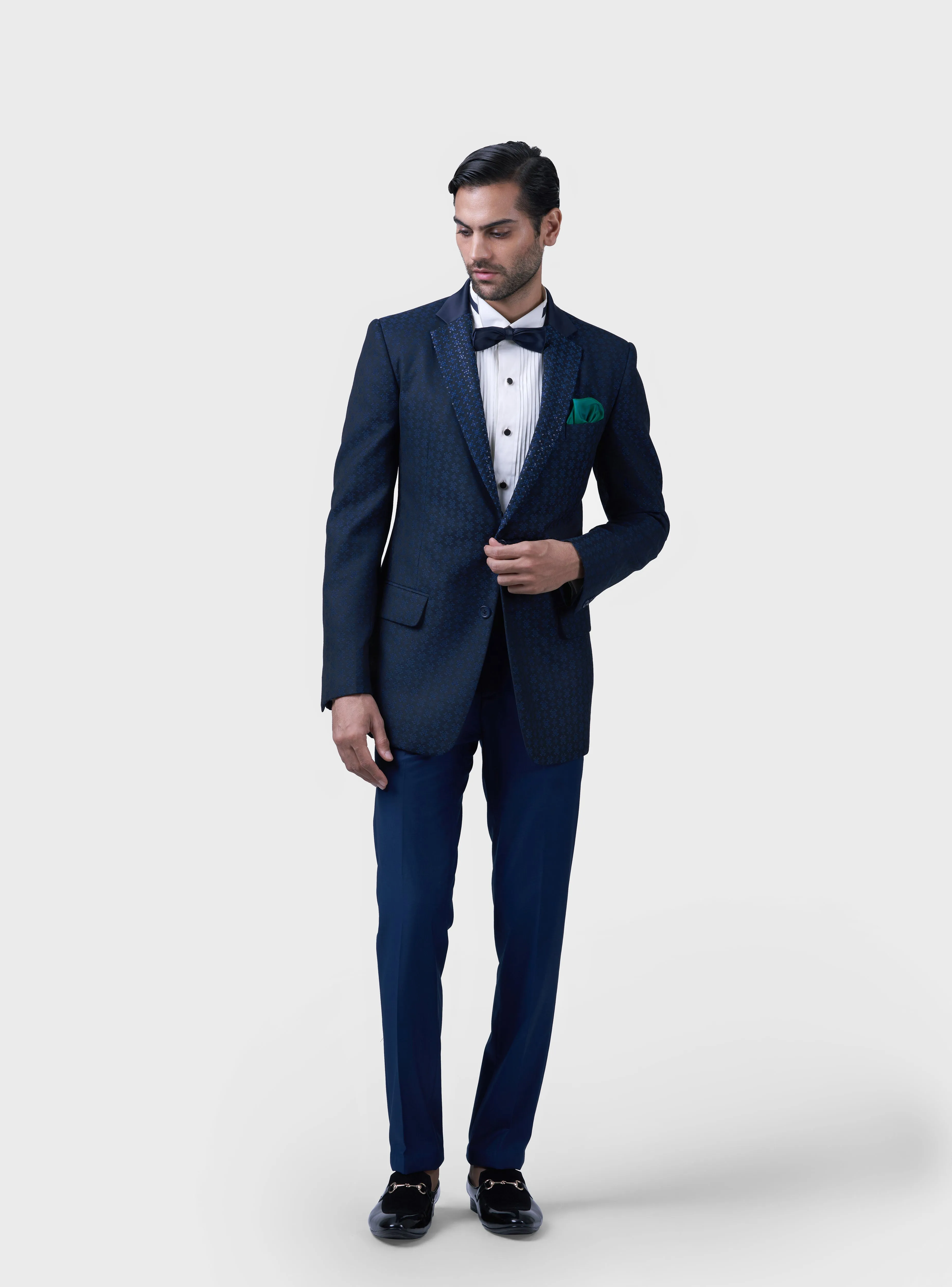 THE CHOWKI TUXEDO