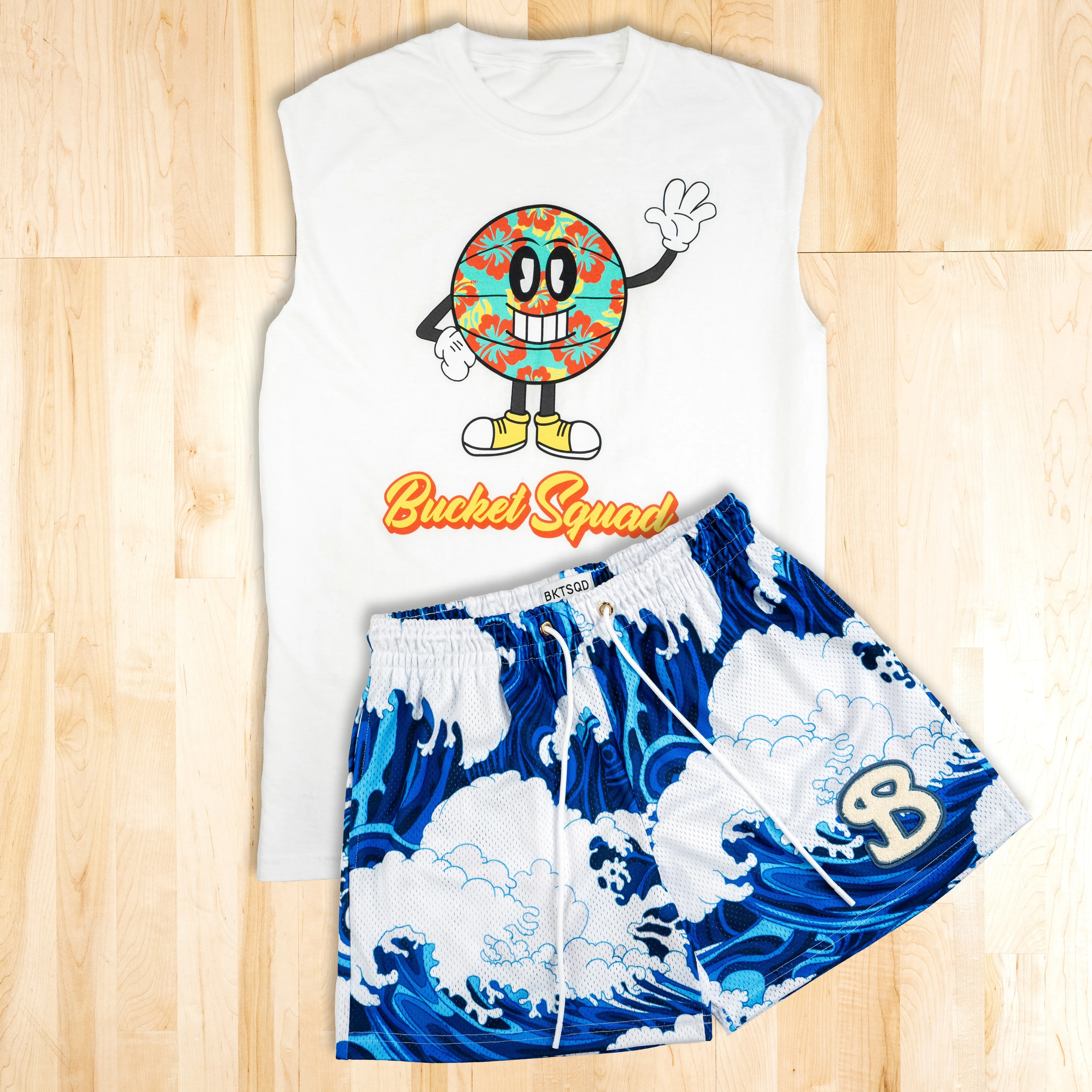 VACATION SHORTS - WAVES
