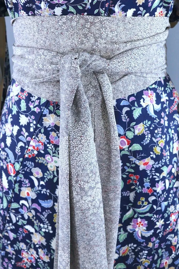 Vintage Blue & Purple Floral Print Silk Kimono Robe