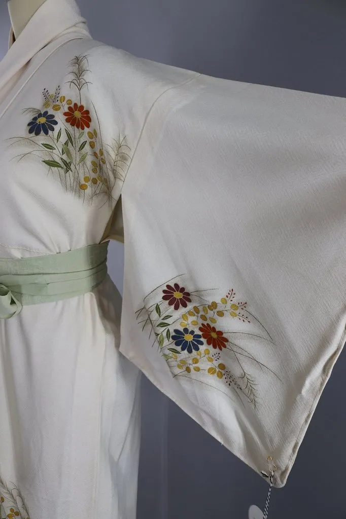 Vintage Silk Kimono Robe / Ivory Floral Print