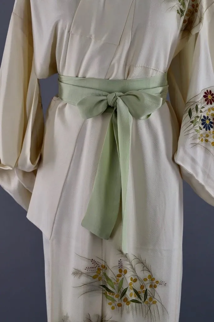 Vintage Silk Kimono Robe / Ivory Floral Print